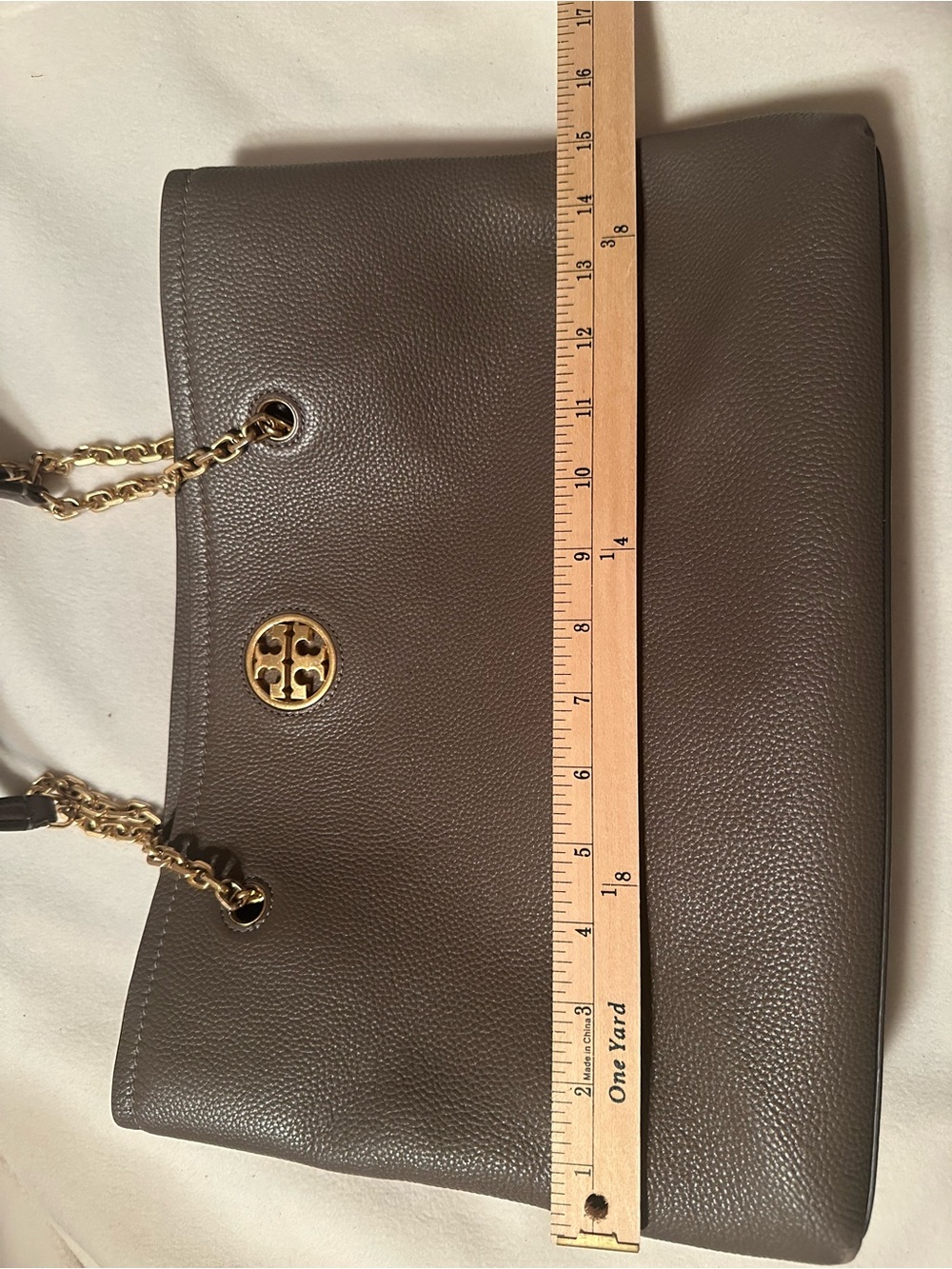 Tory Burch Grey Leather slouchy shoulder/crossbody purse - Picture 7 of 12
